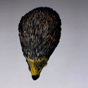 Vintage Hand Carved miniature Resin Hedgehog Figure Size 3” L